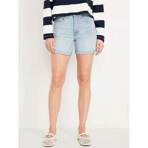 Old Navy Wow High Rise OG Jean Shorts Cuffed Nova Light Wash‎ Size 6 5" Inseam